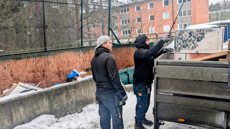 Återvinningsstation dit grovsopor sorteras och lämnas.