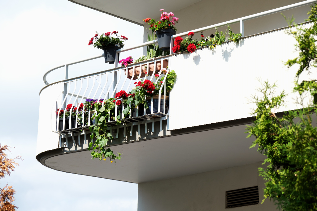 Välkommen ut – din guide till vår och sommar hos oss